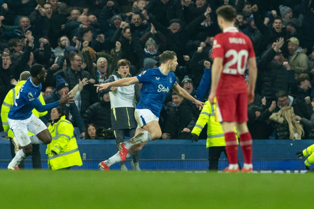 苗原辟谣克 苗原辟谣克